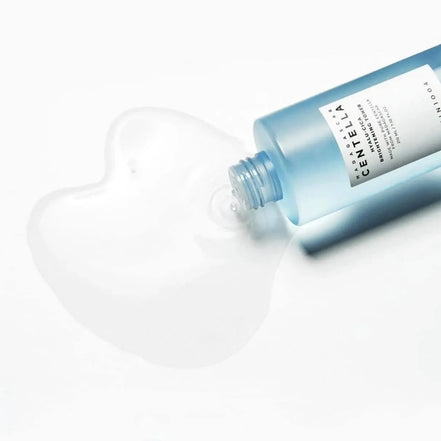 Skin1004 Centella Hyalucica Aufhellendes Gesichtswasser 30 ml