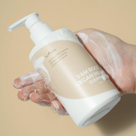 Isntree Yam Root Vegan Milk Cleanser 220ml